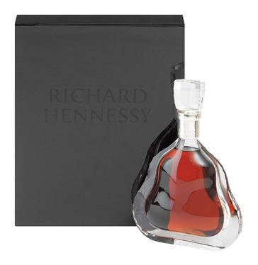 HENNESSY Richard Cognac Blend Of The Grands Siecles In Gift Box  (1 x 750ml)